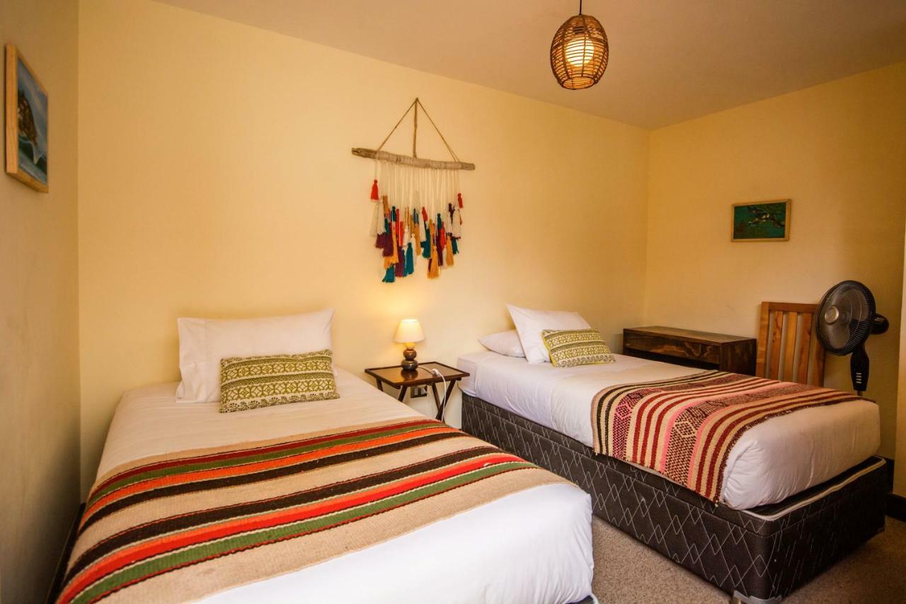 Hotel Atalaia Antofagasta Szoba fotó